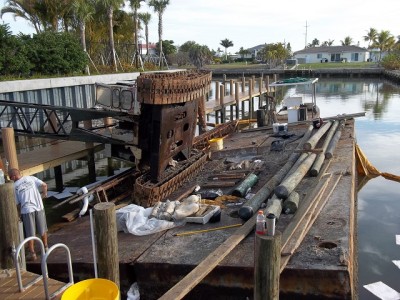 Crane on composite seawall