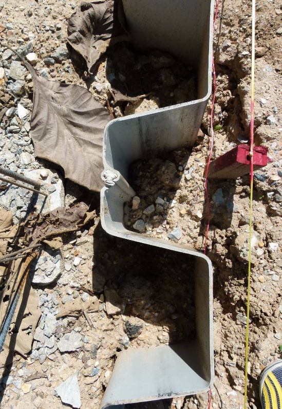 interlocking-sheet-piling-from-above-chaing-mai-flood-protection-project