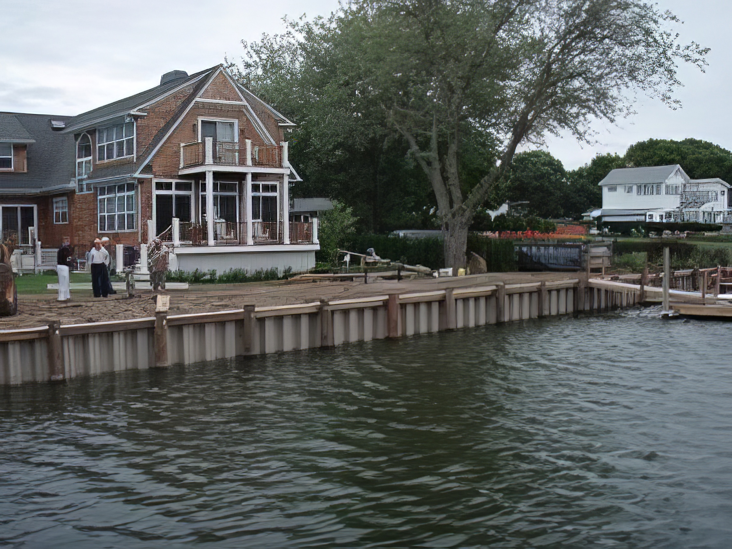 lake house lakewall