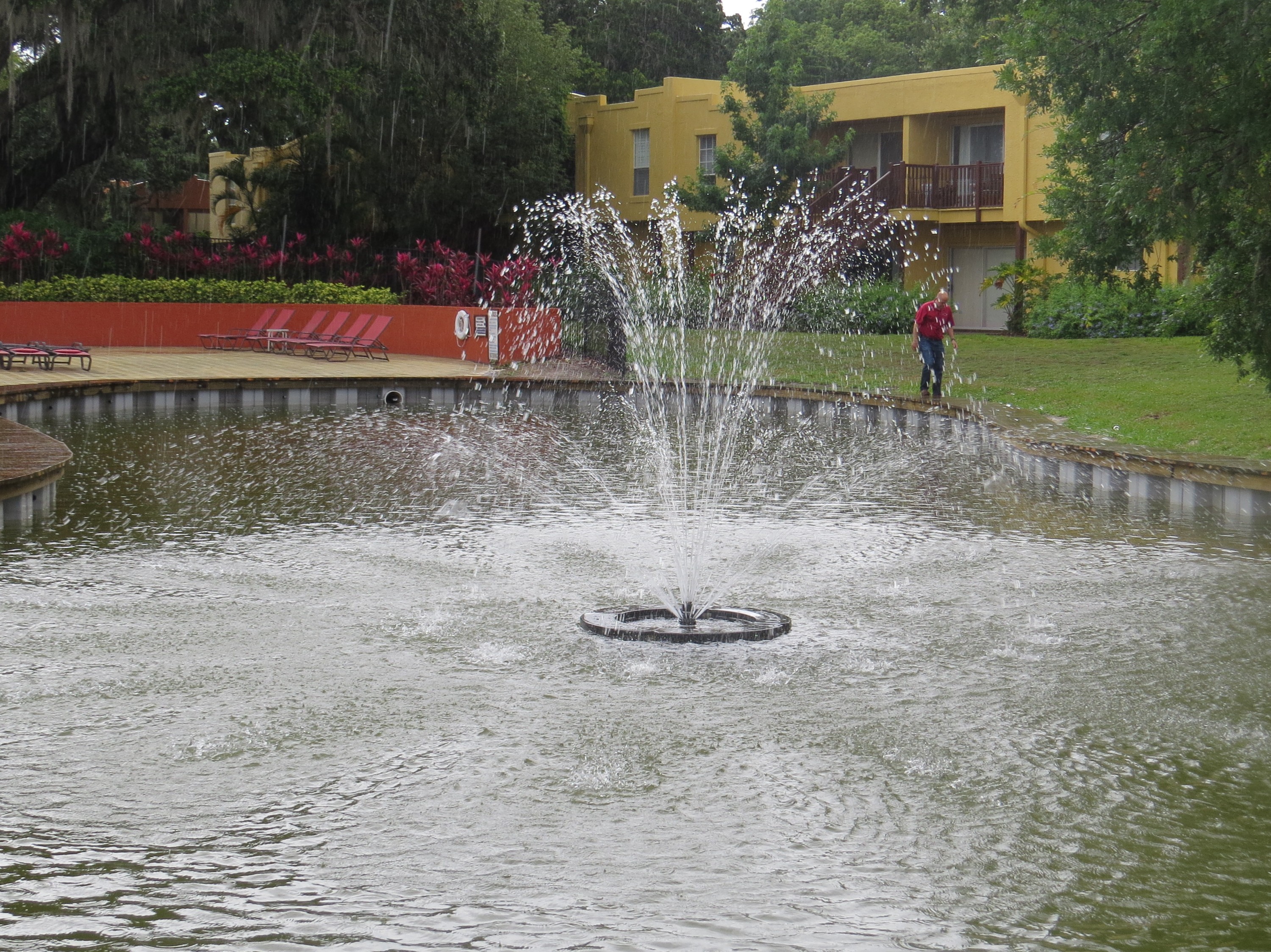 lakewall-construction-fountain_ESP